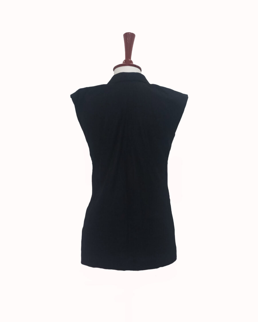 BLACK ELEGANCE - Image 2